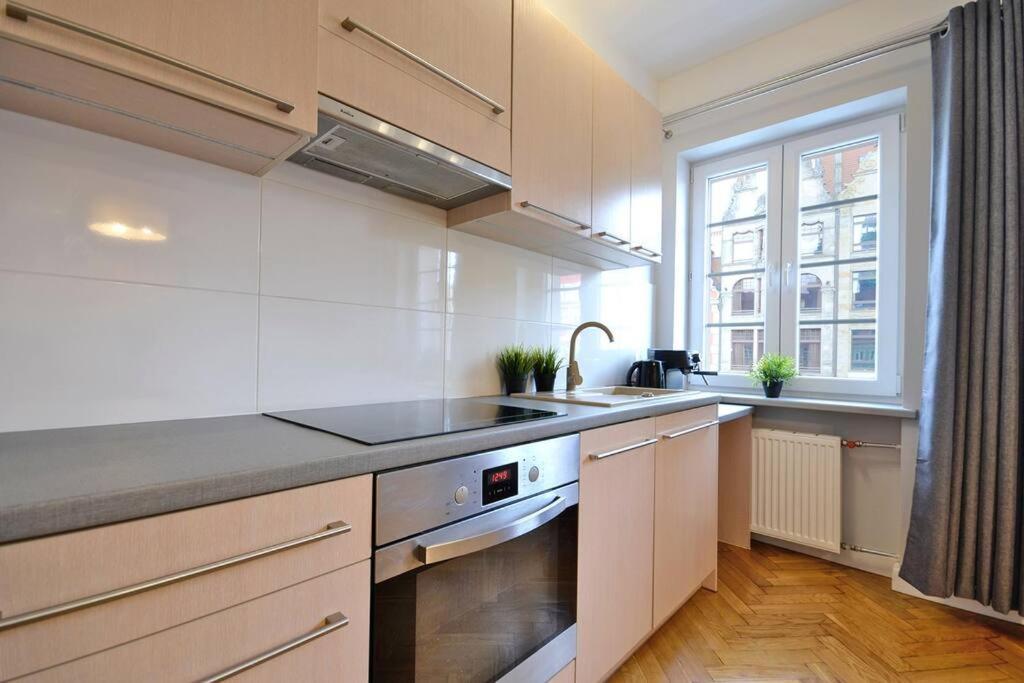 Z Apartment On Town Hall - Rynek Ratusz - 2 Rooms Breslávia Exterior foto